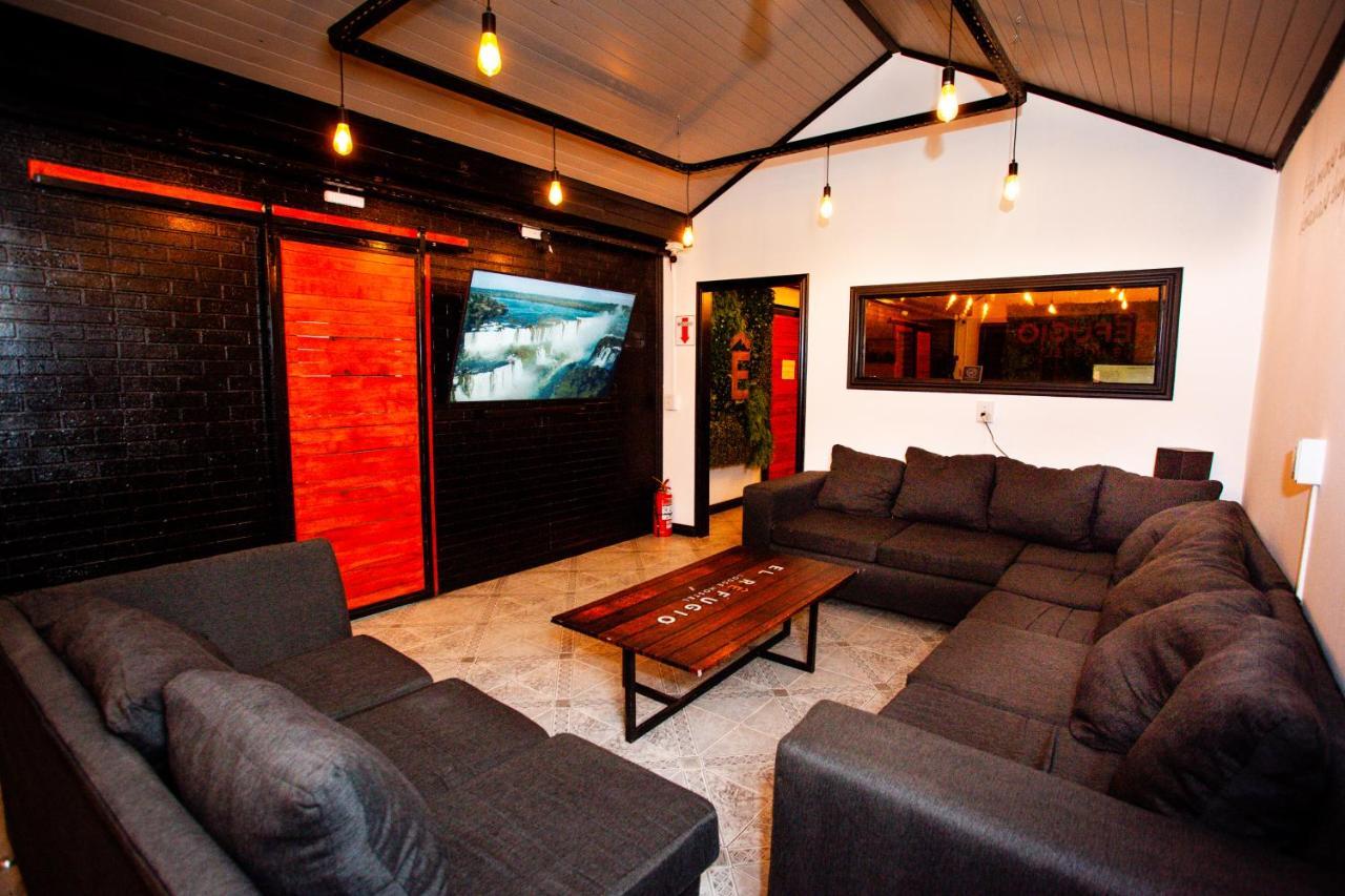 El Refugio Lodge Hostel Ushuaia Eksteriør billede